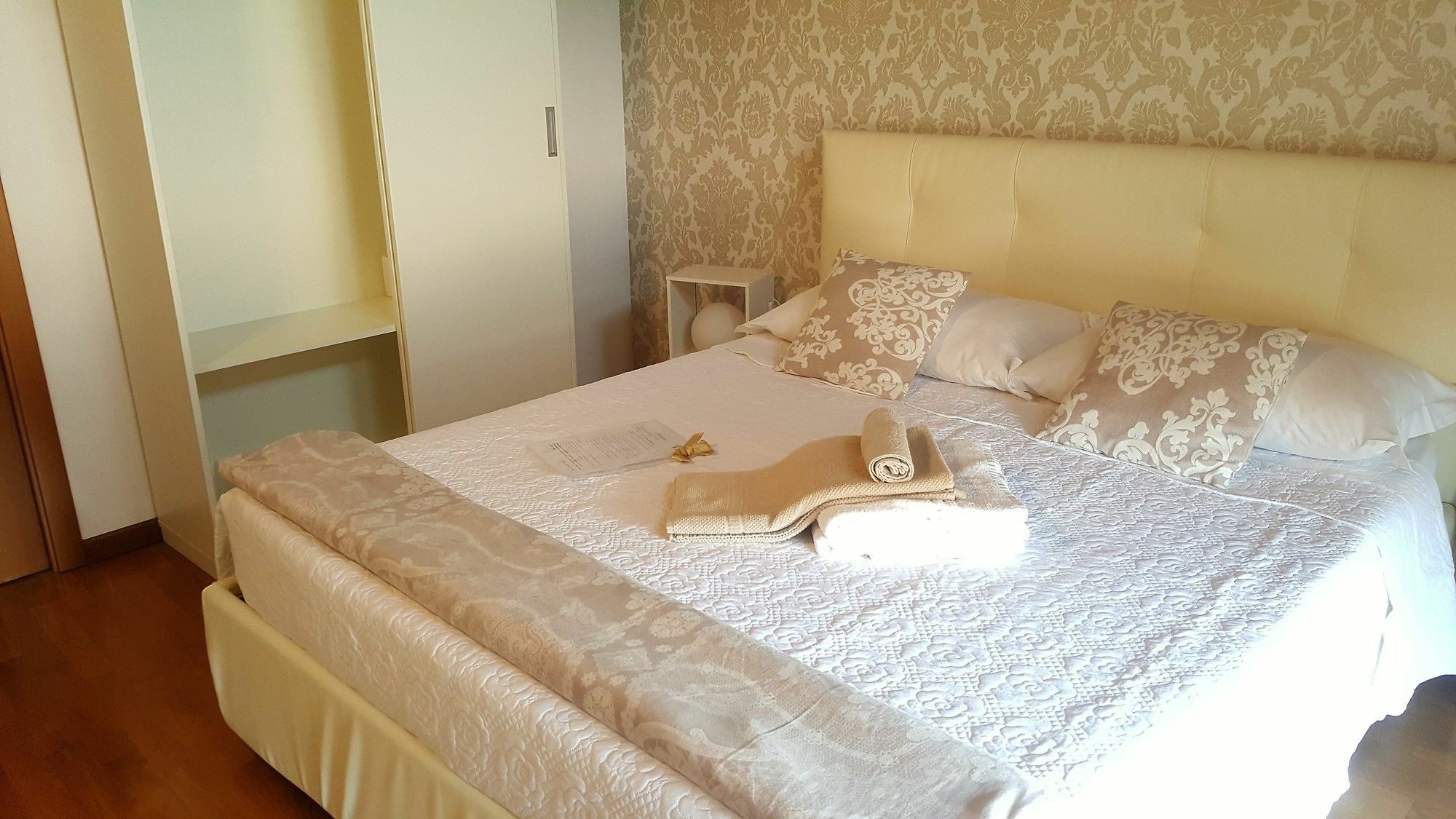 Hotel Donizetti Royal à Bergame Extérieur photo